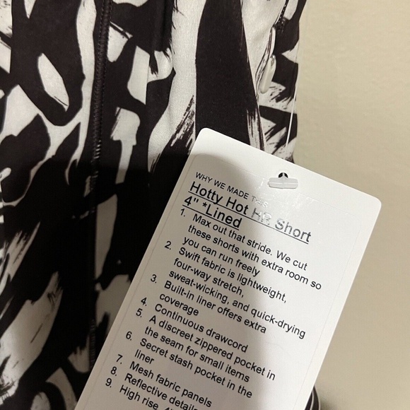 lululemon NWT Hotty Hot HR Lined Short 4" sz 4 Monarch Bloom Bone Espresso/Bon - Picture 7 of 8